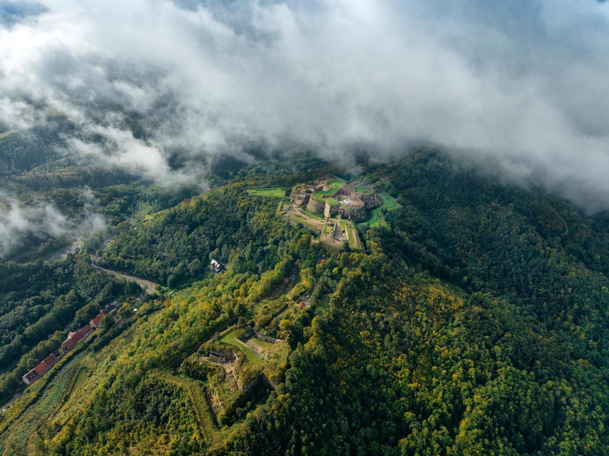 Twierdza Srebrna Gora Donzon Srebrna Góra Exterior foto