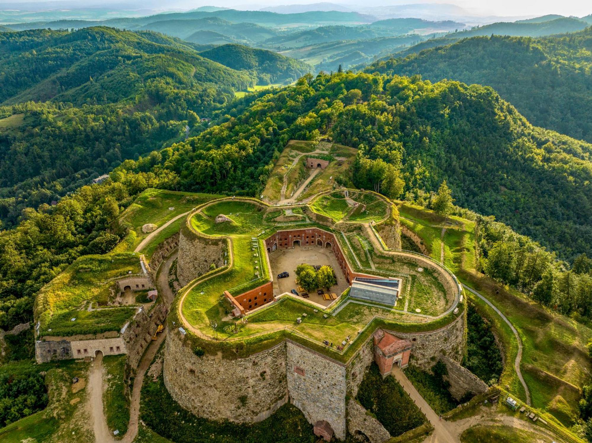 Twierdza Srebrna Gora Donzon Srebrna Góra Exterior foto